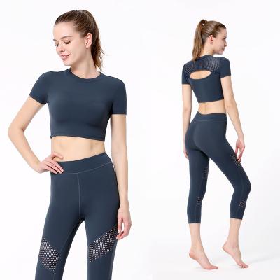 China Breathable Custom Crop Top Short Sleeve Gym Two Piece Mesh Leggings Sets Women Active Wear Yoga Set High Quality for sale