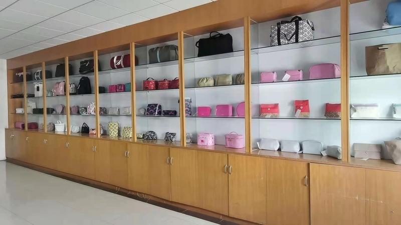 Verified China supplier - Shenzhen Yi Rong Sheng Leather Products Co., Ltd.