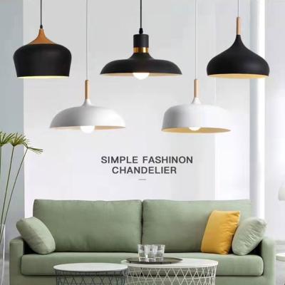 China Modern Retro Horn Shape Chandelier Pendant Light Single Lamp Creatives LED Light Living Room Lamps Nodic Iron Hanging Light for sale