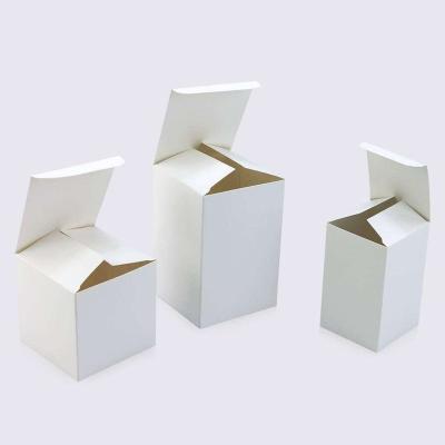 China Small Ornament Recyclable White Box 300g Ivory Board Universal White Color Paper Box for sale