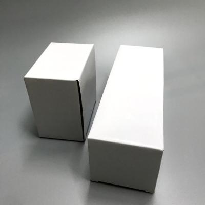 China Universal Small Box White Glass Cup Packaging Materials Recycled Corrugated Cardboard Box for sale