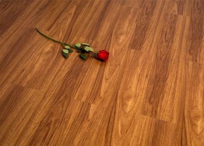 China Bathroom PVC Vinyl Flooring Wood Grain LVT Non Slip Lvt Click Look for sale