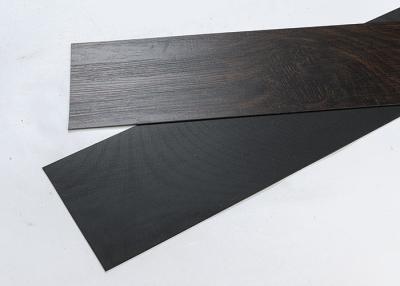 China Geen Misstaplijm onderaan van de Luxetegels van de Luxe het Vinylbevloering LVT Decoratieve Houten Patroon Te koop