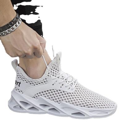 China Hot Selling Daliy Men's Running Shoes Wear Breathable Casual Sports Shoes Breathable Shoes for sale