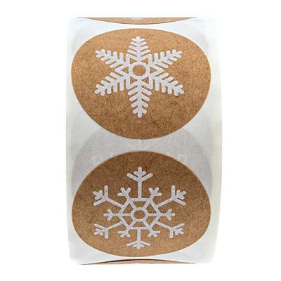 China Waterproof 500 Pcs Adhesive Round Wrapping Paper Christmas Decoration Supplies Gifts Packaging Stickers Snowflakes 4 Designs Box Sticker Label for sale