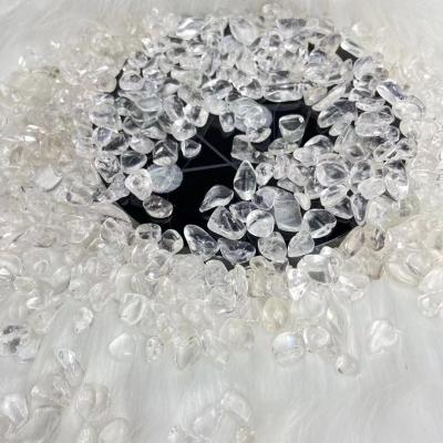 China Europe Good Quality Crystal Tumbled Stones Healing Clear Quartz Tumble Chips With Reasonable Price for sale