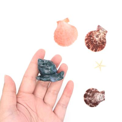 China Wholesale Europe Snails Shaped Natural Crystal Gemstones Moss Agate Snails Stone Carvings for sale