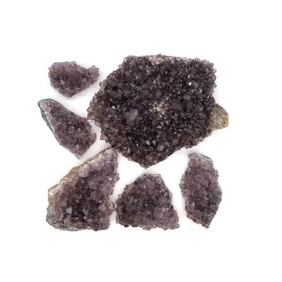 China Best Selling Europe Best Selling Europe Quartz Specimen Natural Gold Rutilated Amethyst Crystal Geodes Cluster For Home Decoration for sale