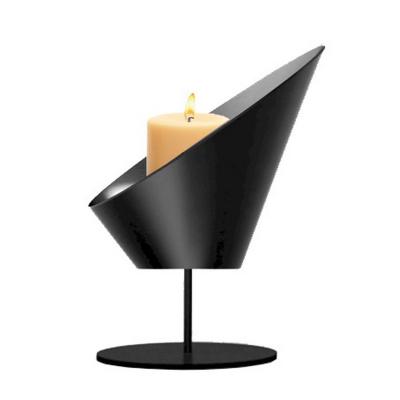 China Low MOQ Modern New Design Decorative Wrought Iron Candle Holders for sale