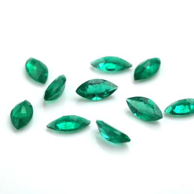 China Jewelry Making Cadermay Marquise Verdant Green Shape 1.5*3 mm Columbia Emerald Grown By Hydrothermal Lab With Inclusion for sale