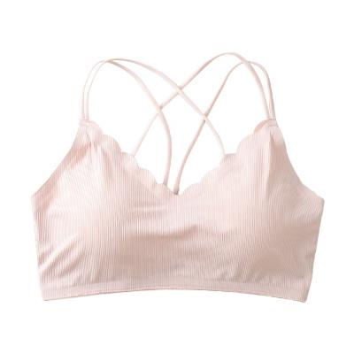 China Traceless Anti-Pilling Beauty Ladies Chest Back Wrap One Piece Cross Back Laser Cut Wireless Seamless Vest Bra Ice Silk Tube Top for sale