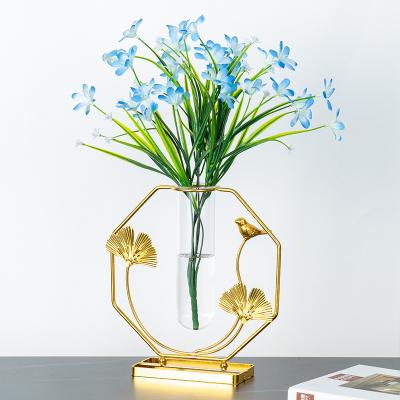 China 2022 modern fashionable flower decorative vases for hotel and project or home decor for sale