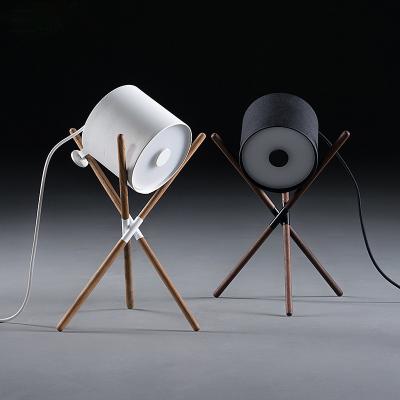 China Post-modern minimalist modern black small table lamp cylinder tripod lamp white study bedside table lamp for sale