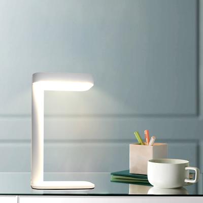 China Post-modern Aluminum Acrylic Table Light Protect Modern Cordless Desk Lamp Energy Saving Eye Dimming Portable Lamp for sale