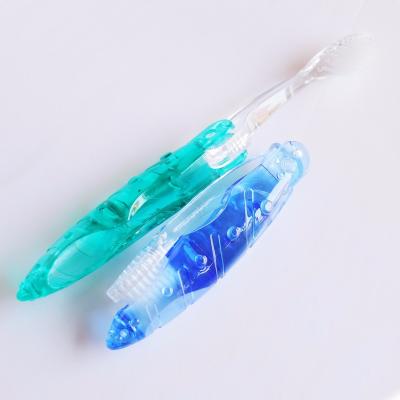 China 2018 new hot sale home design good quality travel foldable toothbrush with owned brand for sale