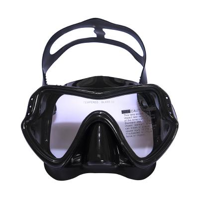 China Universal waterproof diving equipment snorkeling mask for sale