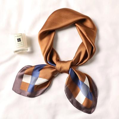 China 2022 Summers Silk Scarf Square Lady Hair Kerchief Shawls And Female Foulard New H003 Small Size Office Printing Neck Wraps Women Scarves for sale