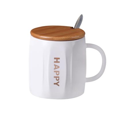 China Sustainable Ceramic Mug With Cover And Spoon High Quality School Mug for sale