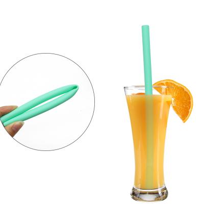 China Reusable Safe Drinking Straw Collapsible Straw Dishwasher Free Bpa Silicone Reusable Straw With Cleaning Brush for sale