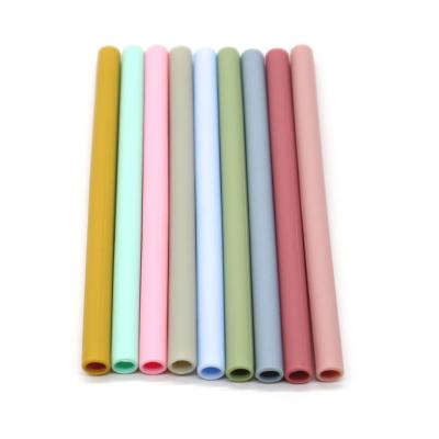 China Hot Sale Food Grade Reusable Reusable Collapsible Collapsible Silicone Drinking Straw With Brush for sale