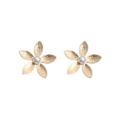 China Fashion Trendy Trend Flower Bohemian Chic Earrings Bead Studs for sale