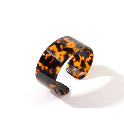 China Wholesale Acrylic Open Modern Resin Sheet Fashion Bangle Acetate Wide Cuff Bangles for sale