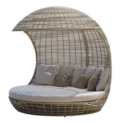 China Outdoor weather furniture beach all weather outdoor daybed wicker sun bed for hotel use for sale