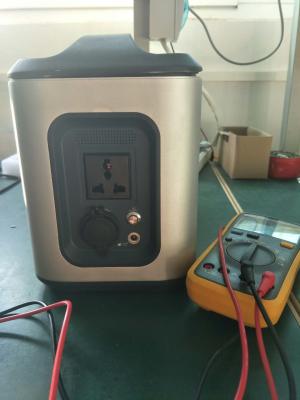 Chine L'alimentation d'énergie multiple de camping de protection a produit C.A. 100/110/120V de tension pour le rv à vendre