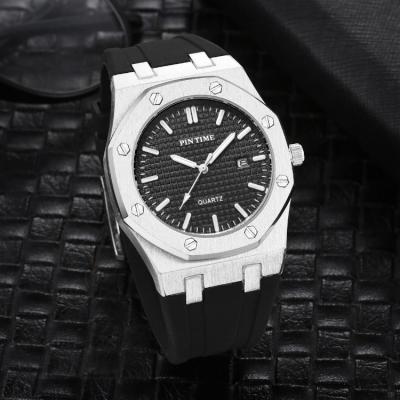 China Automatic Sports Mens Fashion Date Design Screw Sunburst Dial Watch Silicone Band Quartz Custom Wristwatches Luxury Wristwatches For Men for sale