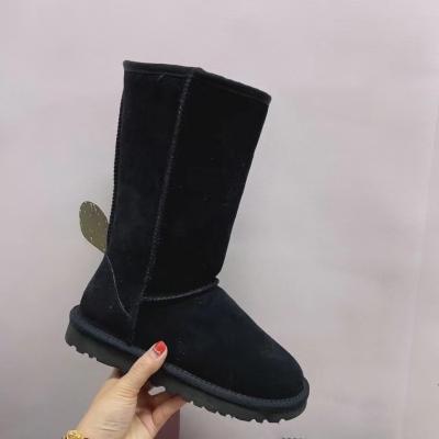 China 2021 Fashion Light Weight 2021 Woolen Boots Women's Winter Real Fur Custom Designer Kids Warm Woolen Boots For Women Boots for sale