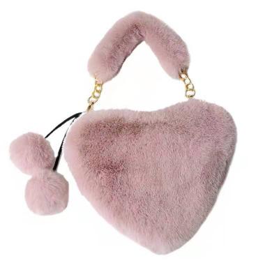 China Fashion all-match hot selling ladies love plush fur heart-shaped handbag for sale