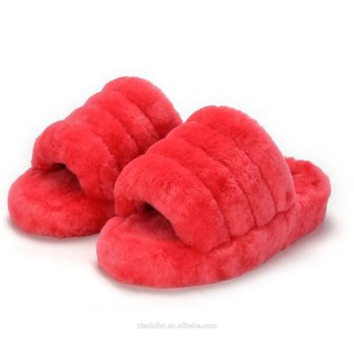 China 2021 large Wool slippers women's Sweat-absorbent wool slippers wholesale customization wool slippers for sale