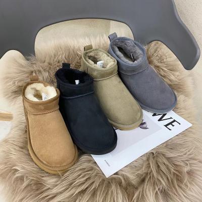 China Women Shoes Wicking Wickingwool Lightweight PVC Wool Boat Women's Unique Waterproof Breathable Boots for sale