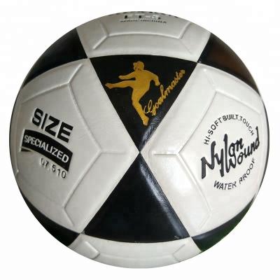 China Professional Wholesale Official Soccer Traning Black And White PU Laminated Soccer Football Foot Ball for sale