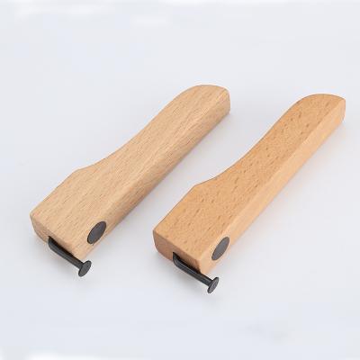 China For Shotgun Wood Metal Wine Openers Sublimation Beer Fun Factory Price Factory Price Chain Handle Bottle Opener for sale