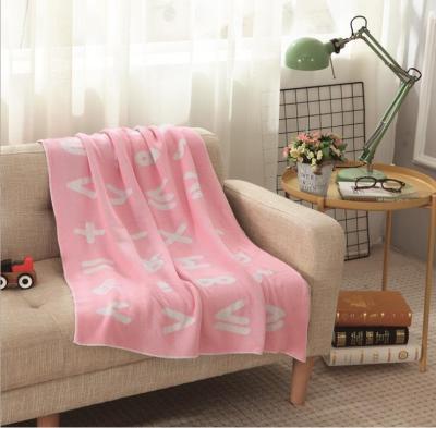 China Amazone Hot Sale Anti-static Cotton Knitted Cashmere Baby Blanket For Baby Boy And Girls for sale