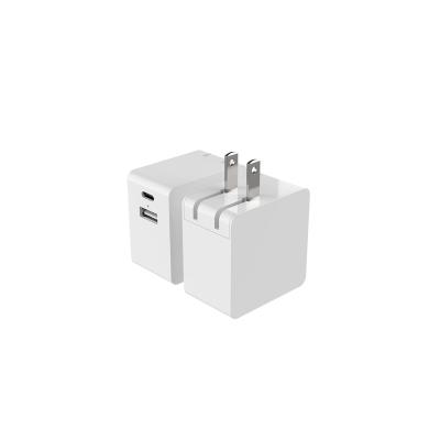 China Foldable USB C Wall Charger 5V 2.4A USB Charging Adapter Fast Charging Charger for sale