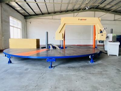 China Automatic Rotary Sponge Foam Horizontal Splitting Cutting Machine Carousel Suction for sale