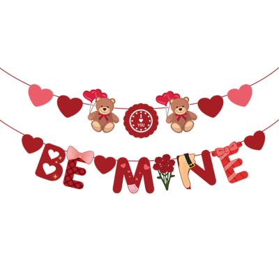 China Amerpromo Material Eco-friendly Valentine's Day Flag Banner Be Mine Heart Glitter Garland Party Decorations Banner For Wedding Paper Birthday Party for sale