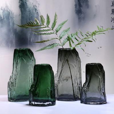 China Art Deco Creative Glass Vase Transparent Hydroponics Home Decoration Art Vases Abstract Rockery Flower Glass Vase for sale