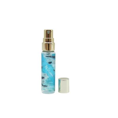 China Who respects the environment. Wholesale stocked unique luxury red green blue spray bottle perfume capsule travel HAODEXIN glasswares tableware centerpiece for sale