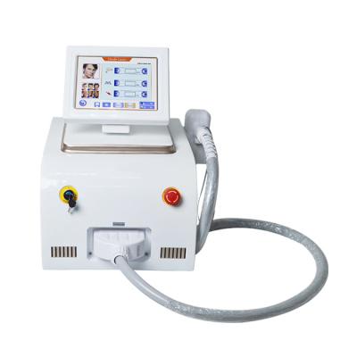 China Hair Removal Italy Pump 12 Bar 800w Hair Removal 808nm Diode Laser With 2 Filters for sale