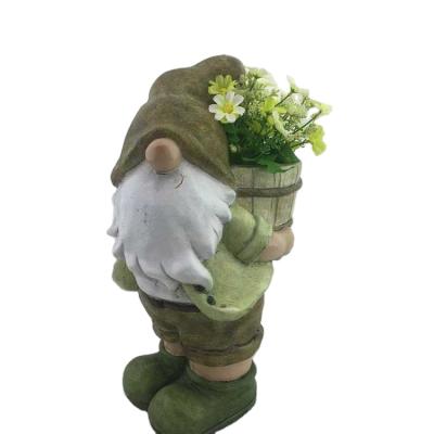 China Wholesale Hot Sale Europe Resin Gnome Dwarf Ornament High Quality Garden Yard Gnome Elf Statue Outdoor Ornaments Decor Wholesale for sale