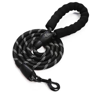 China Reflective Rearing Running Nylon Do Not Strangle Hand Dog Leash for sale