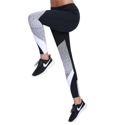 China High Quality Women Breathable 2021 Seamless Gaiters Washing Sports Tank Top And Legging Custom Logo for sale