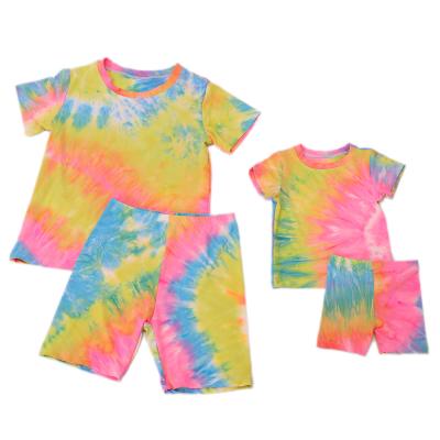 China 2021 Girls Breathable Clothing Sets Lounge Wear Women Summer Tie Dye Kids Shorts Set Mum And Me Outfits 2 Pieces Of Biker Shorts Set for sale