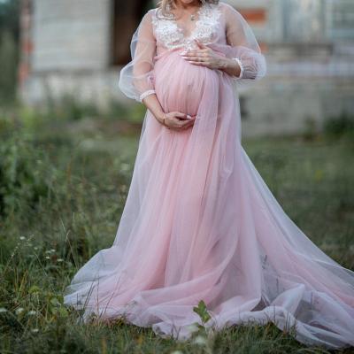 China Beta Tulle Maternity Dress Breathable Boudoir Pink Lingerie Robe for Night Lace Photoshoot Gown Bridal Pregnancy Photoshoot Dress Long for sale