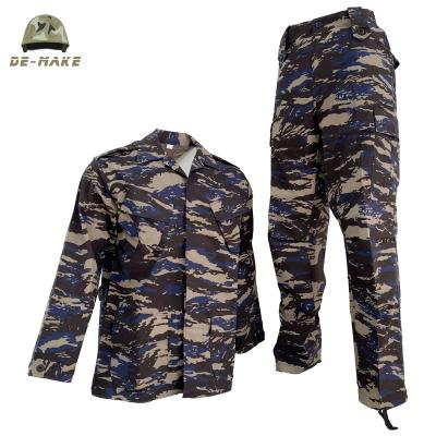 China BDU Combat Anti-Static Set Wholesale Custom Unisex Camouflage Tactical Army OEM Cotton Military Uniform Customized for sale