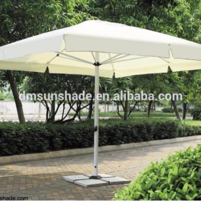 China Modern Side Large Size Outdoor Commercial Umbrella for sale