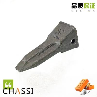 China XCMG XE135D Forged Bucket Teeth / Spikes 1U3302RC 250H / 4.6KG for sale